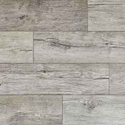 Home Decorators Collection Silver Cliff Oak 12 Mm T X 7.48 In. W X 50.67 In. L Water Resistant Laminate Flooring (18.42 Sq.ft./case)
